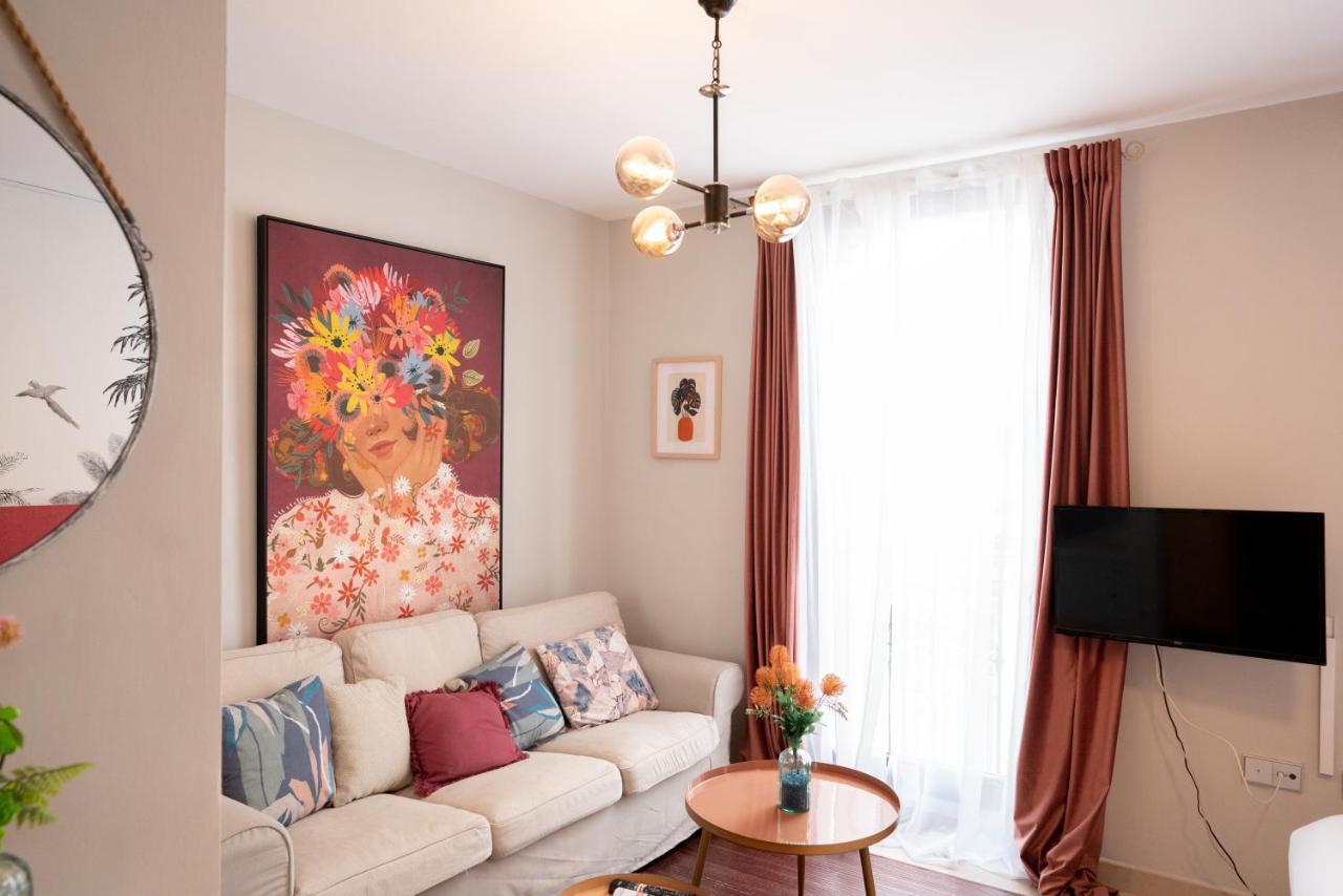 Gotoseville Altair Suites Екстериор снимка